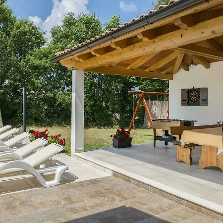 Beautiful Holiday Home With Private Pool In Labin *