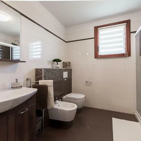 Beautiful Holiday Home With Private Pool In Labin Nedeščina